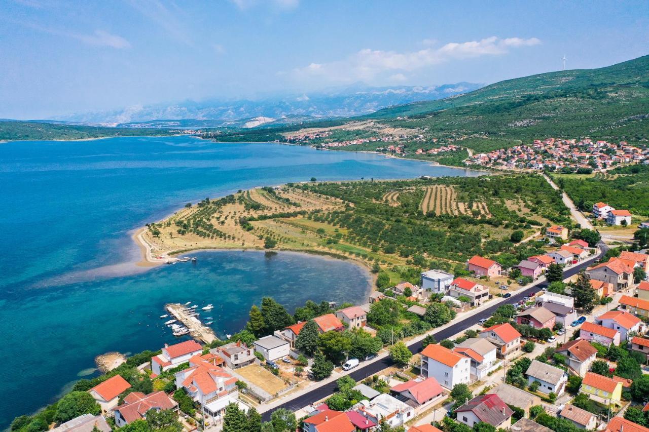 Deluxe Apartments Sanja With Seaview Gornji Karin Exterior photo